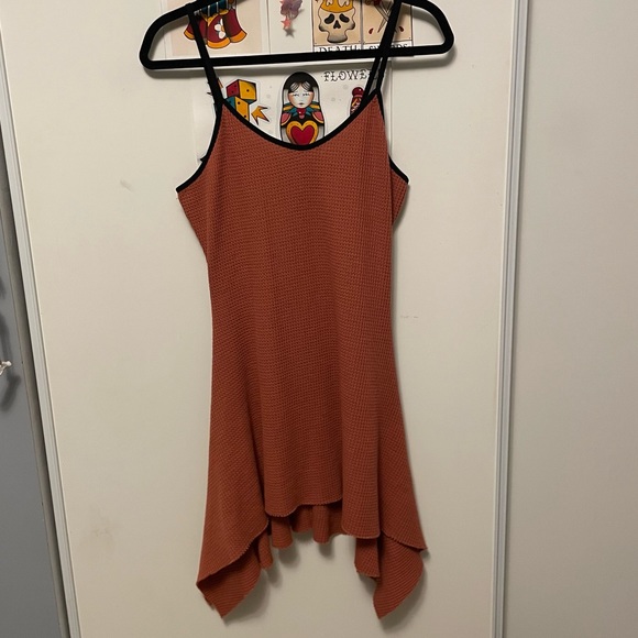 Tunnel Vision Thermal dystopia dress in cinnamon - Picture 2 of 3